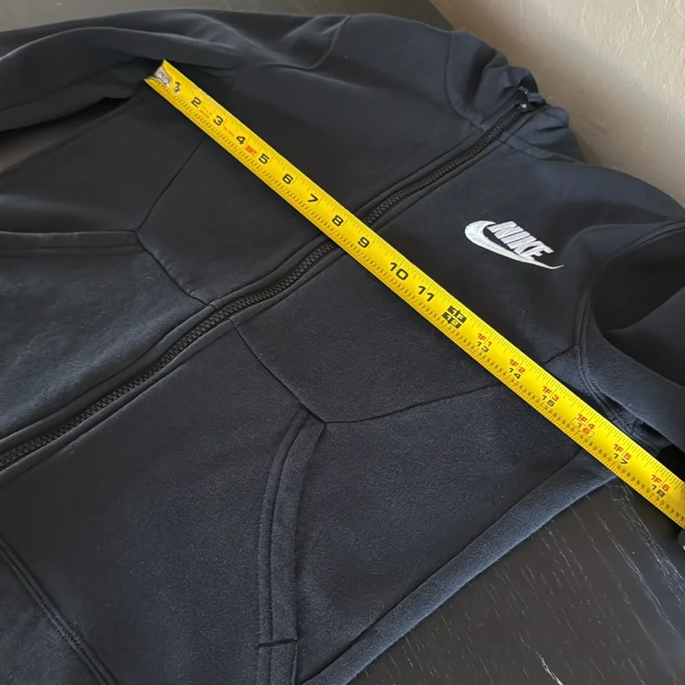 Nike Full Zip with Hoodie black fitted Sweatshirt size Medium